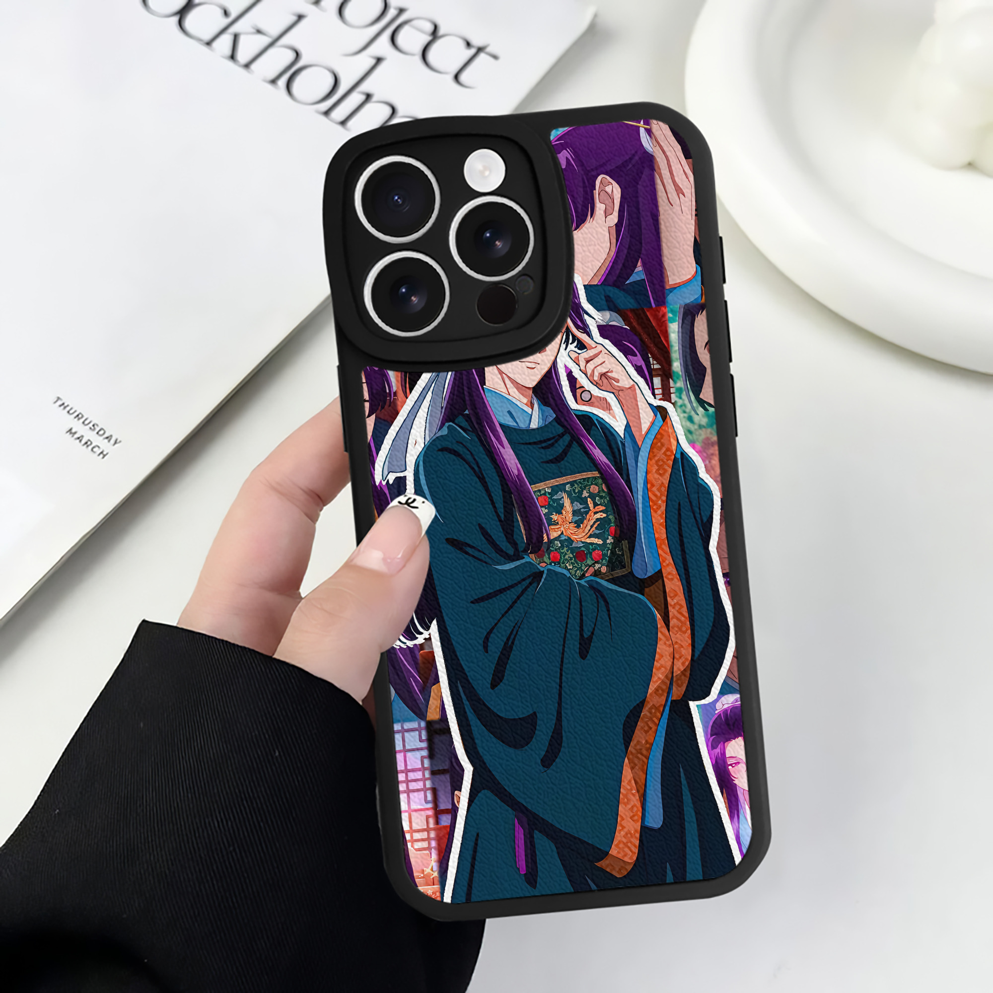 薬屋のひとりごと The Apothecary Diaries 【iPhone 16シリーズ対応】シリコンスマホケース（レザー調） 材質：シリコン